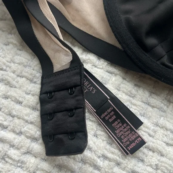 Victoria’s Secret bra - Picture 4 of 6